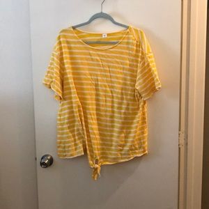 Old Navy Knit scoop front tie top